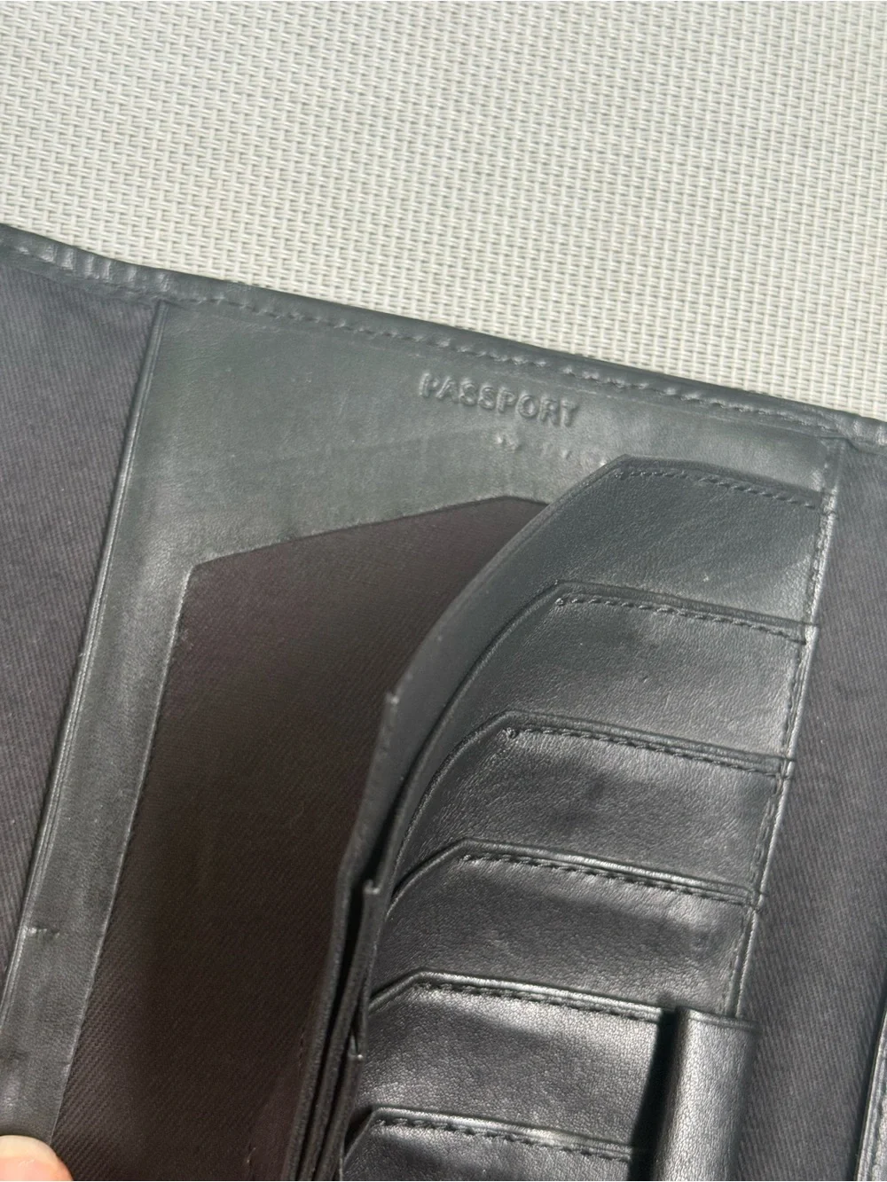 L.L. Bean Black Leather Continental Trifold travel Ticket Wallet 8.5